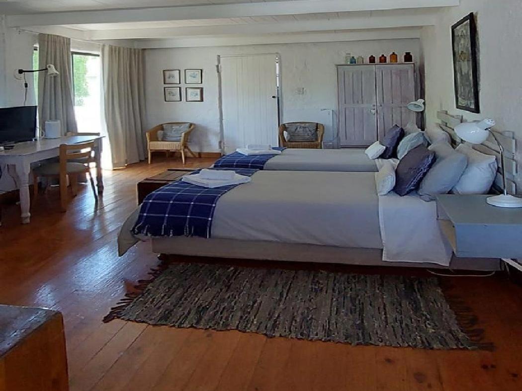 Kaijaiki Country Inn And Restaurant Yzerfontein Room photo