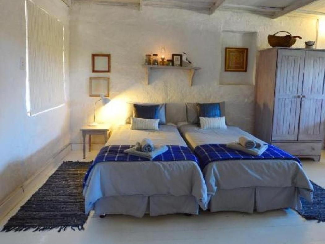 Kaijaiki Country Inn And Restaurant Yzerfontein Room photo